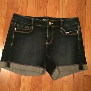 White House black market shorts